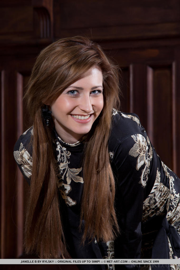 Tight and lovely girl is naughty auditionin - XXX Dessert - Picture 1