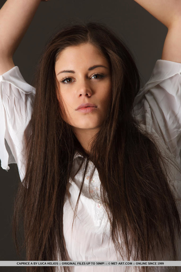 Saucy doe-eyed brunette shows her snatch wi - XXX Dessert - Picture 3