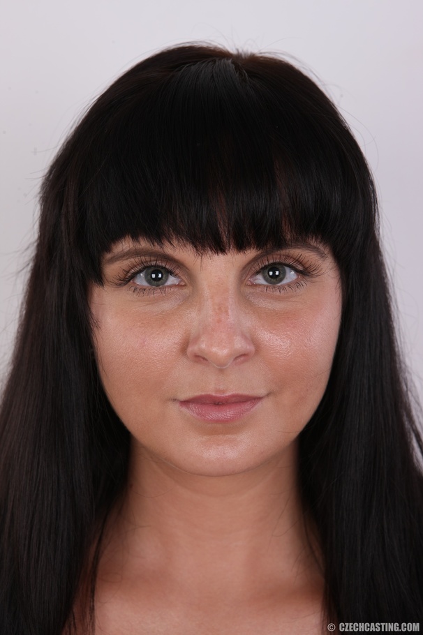 Sexy shaped chick with chest tattoo shows f - XXX Dessert - Picture 1