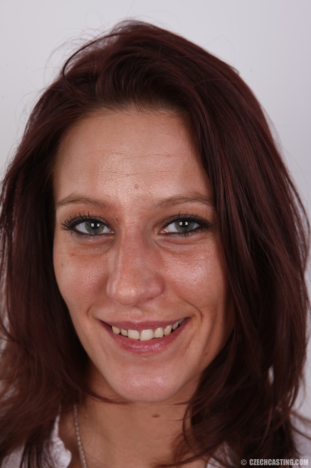 Matured chick with red hair and turn on eye - XXX Dessert - Picture 1