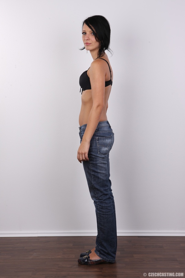 Cute and slender model reveals cute small t - XXX Dessert - Picture 5