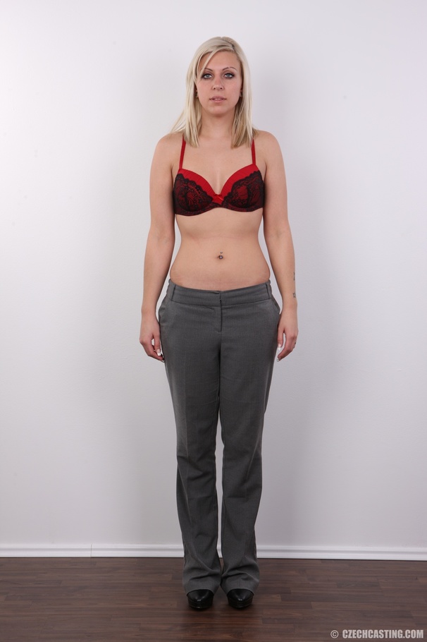 Smashing blonde drops suit to reveal hot ta - XXX Dessert - Picture 9