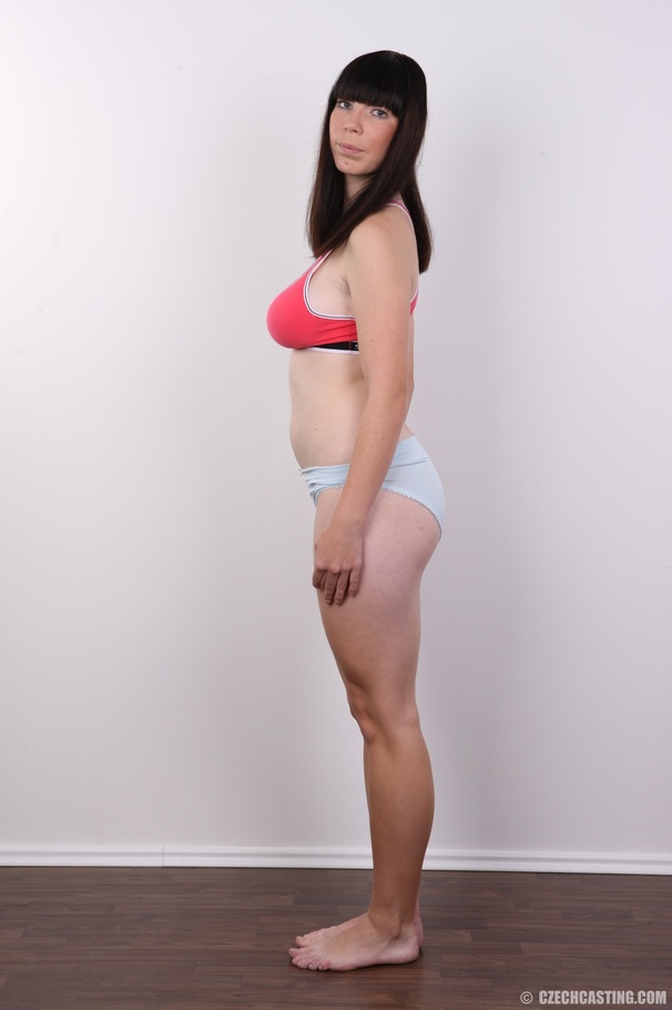 Plump brunette with super tits and a tight  - XXX Dessert - Picture 7