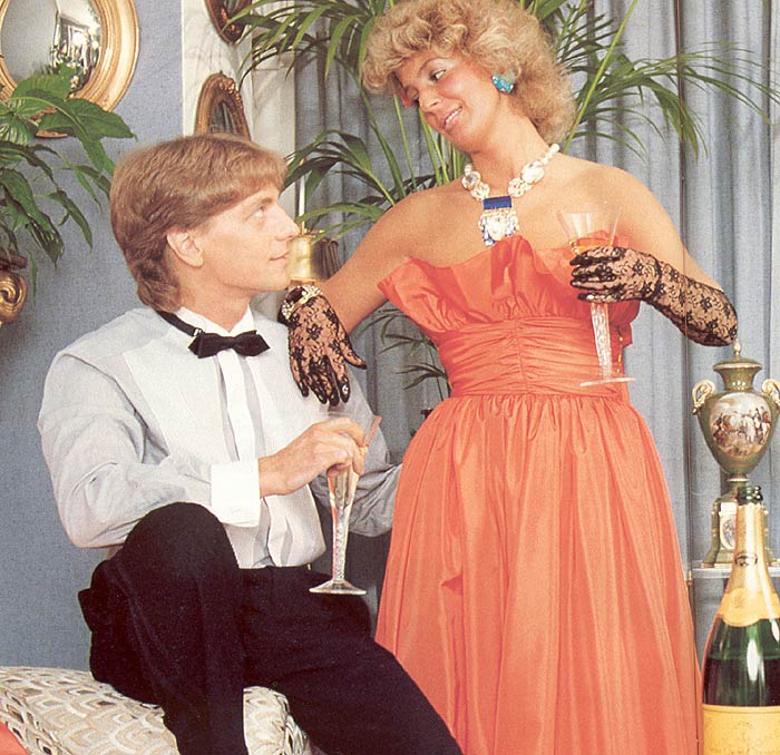 Classy seventies lady enjoys a stiffy penis - XXX Dessert - Picture 1