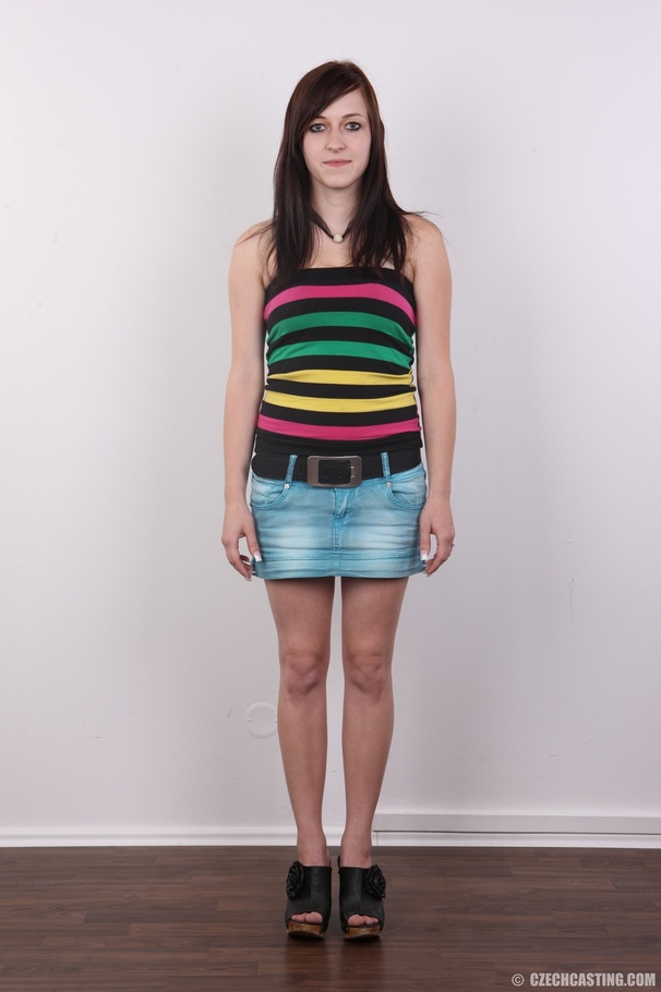 Real beauty with sexy smile reveals temptin - XXX Dessert - Picture 2