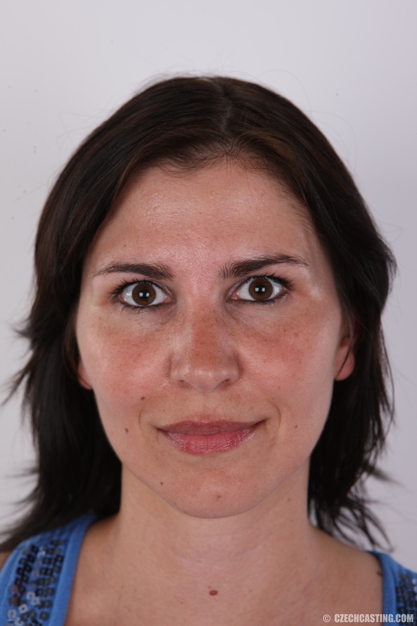 Pretty lady with cute bouncy tits shows nic - XXX Dessert - Picture 1