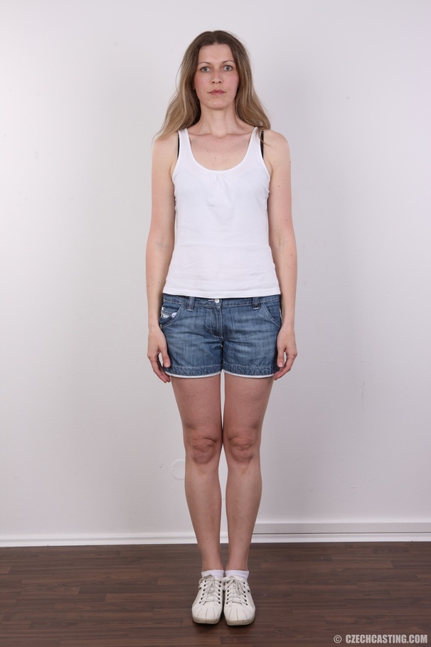 Matured cute mama with firm supple body rev - XXX Dessert - Picture 4