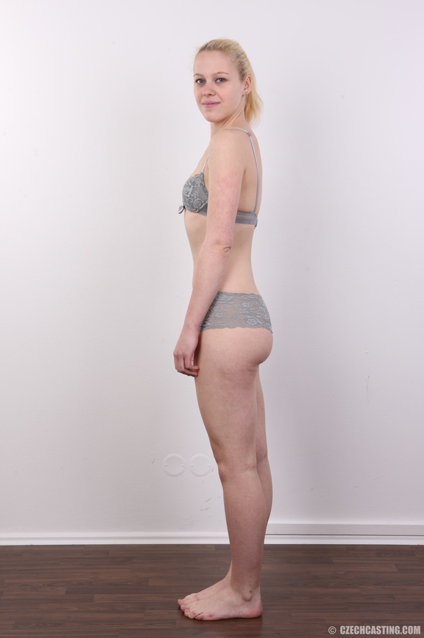 Young sweet skinned blonde shows sexy small - XXX Dessert - Picture 7