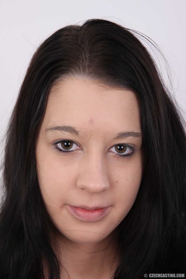 Young pretty creamy chick shows cute small  - XXX Dessert - Picture 1