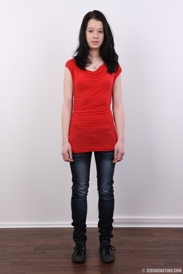 Young pretty creamy chick shows cute small  - XXX Dessert - Picture 2