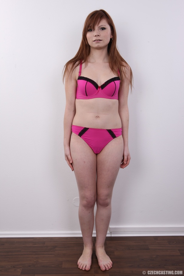 Cute young brunette shows real pretty tits, - XXX Dessert - Picture 3