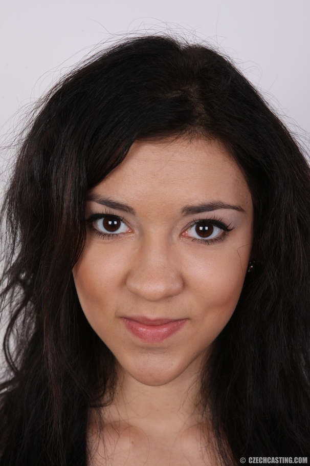 Hot young black hair vixen looks ready for  - XXX Dessert - Picture 1