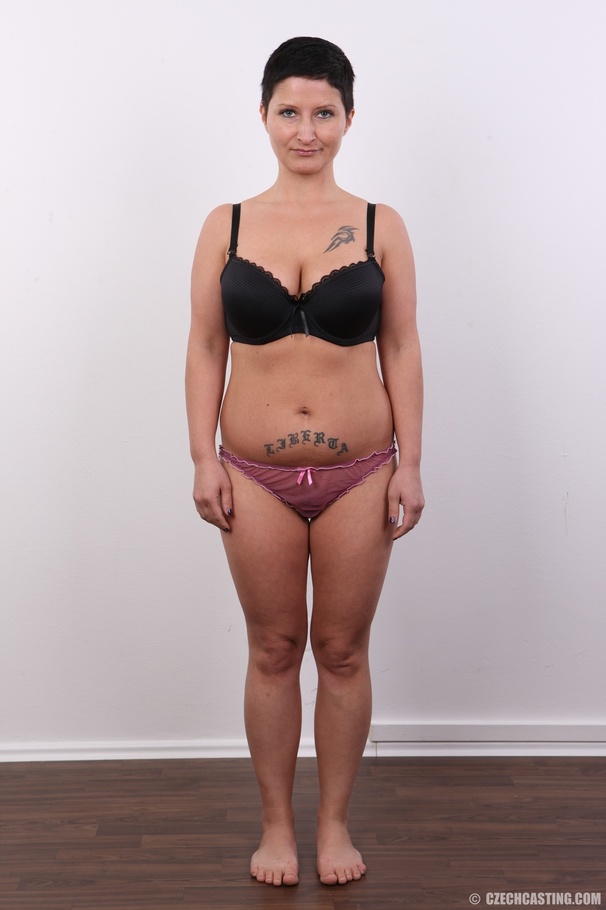 Busty matured chick with tattoos and short  - XXX Dessert - Picture 5