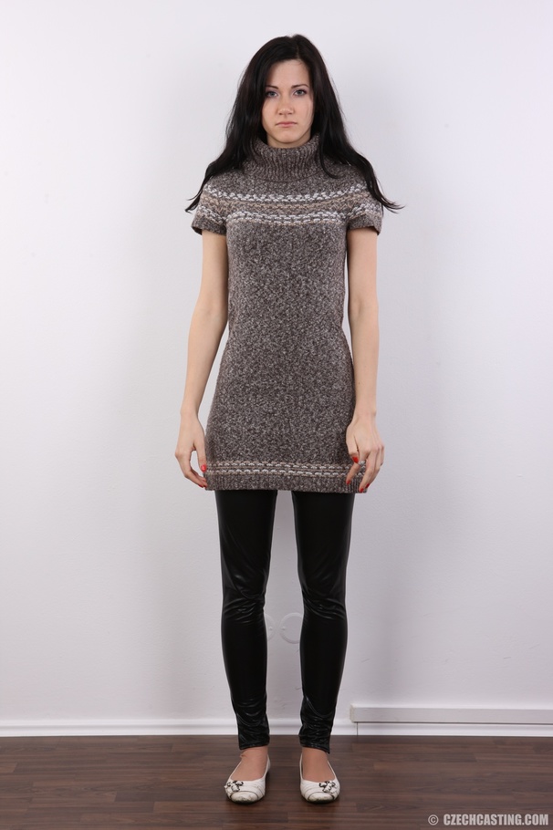 Young, tall, cute and sexy shaped girl with - XXX Dessert - Picture 3