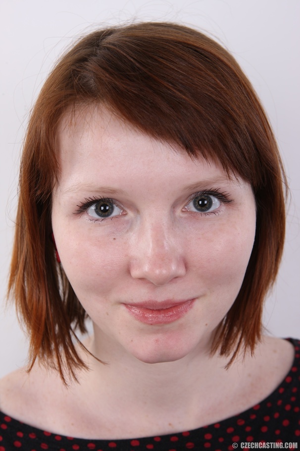 Short hair creamy skinned chick with small  - XXX Dessert - Picture 1