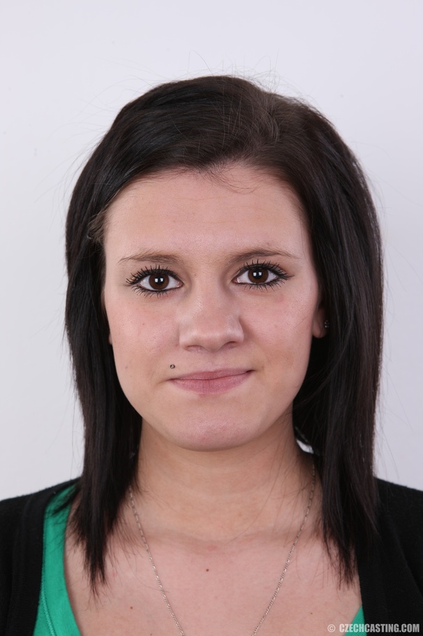 Young teenager happy to strip to reveal hot - XXX Dessert - Picture 1