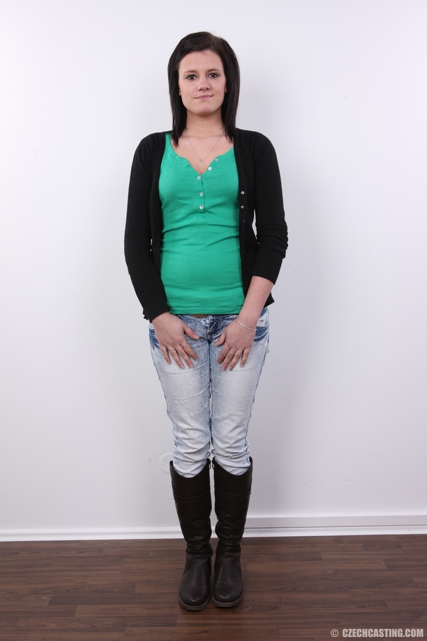 Young teenager happy to strip to reveal hot - XXX Dessert - Picture 2