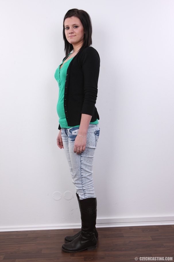 Young teenager happy to strip to reveal hot - XXX Dessert - Picture 3