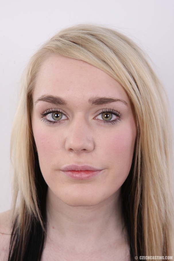 Young innocent looking blonde shows her sex - XXX Dessert - Picture 20