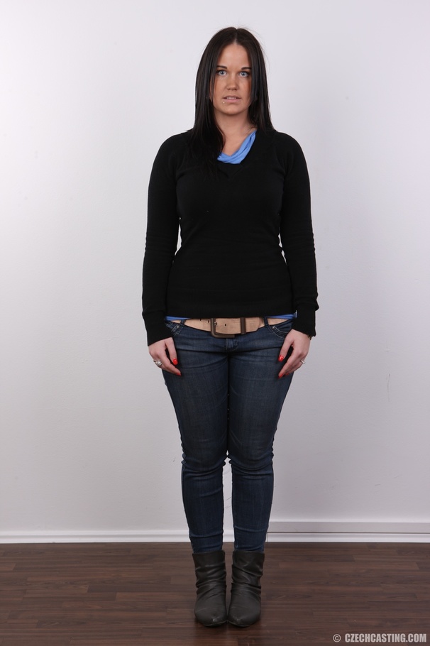 Black hair chubby beauty with sexy eyes sho - XXX Dessert - Picture 2