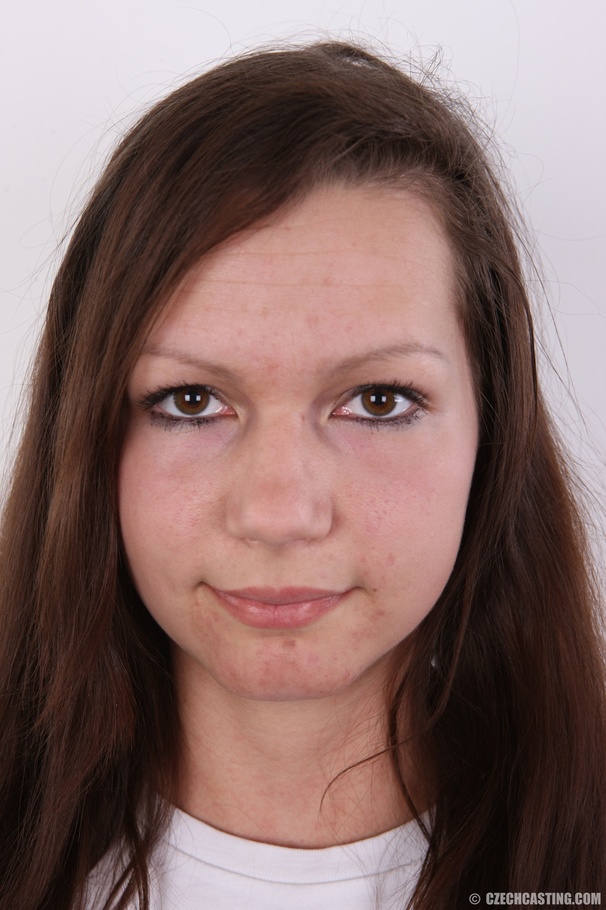 Young hot brunette with sexy looks shows pu - XXX Dessert - Picture 1