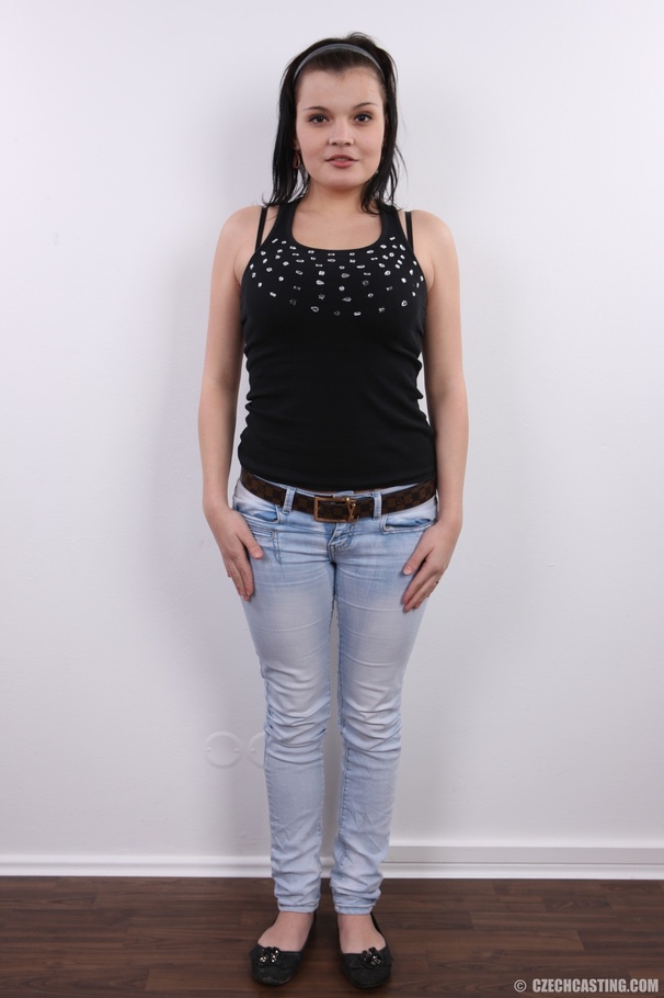 Real hot looking young chick with big tits, - XXX Dessert - Picture 1