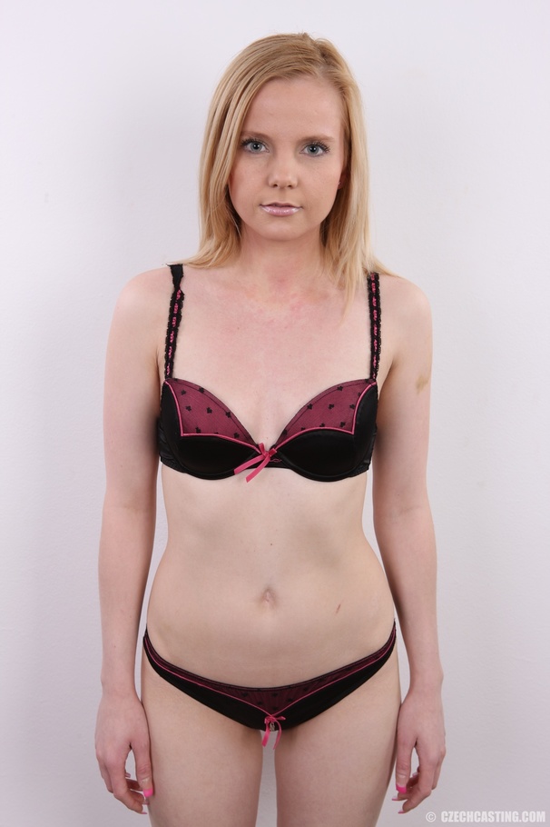 Young fresh and pretty blonde shows her chi - XXX Dessert - Picture 7