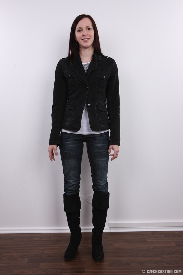 Sweet tall smiling likable brunette shows s - XXX Dessert - Picture 2