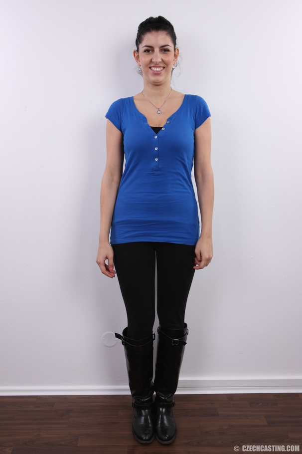 Young supple chick shows round soft boobs,  - XXX Dessert - Picture 4