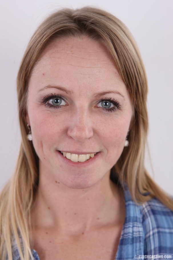 Tall sexy shaped blonde shows cute legs, sw - XXX Dessert - Picture 1