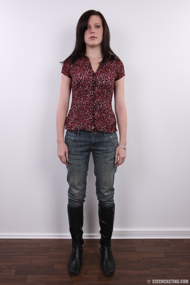 Young seductress with sweet body, small sex - XXX Dessert - Picture 3