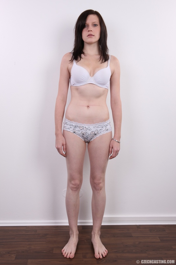 Young seductress with sweet body, small sex - XXX Dessert - Picture 6