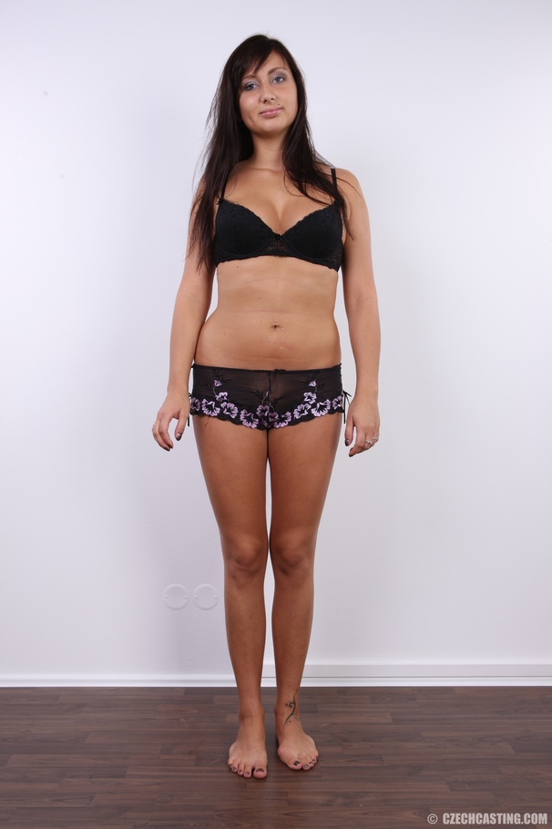 Slim sexy coffee flavored chick shows wild  - XXX Dessert - Picture 9