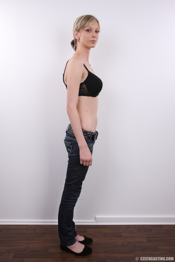 Beautiful slim and sexy blonde with round i - XXX Dessert - Picture 7