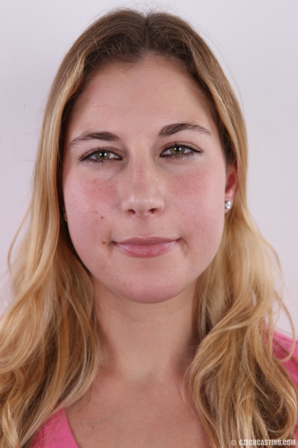 Sweet blonde with interesting features, hai - XXX Dessert - Picture 1