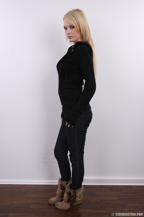 Smoky hot blonde strips to revel spicy hot  - XXX Dessert - Picture 4