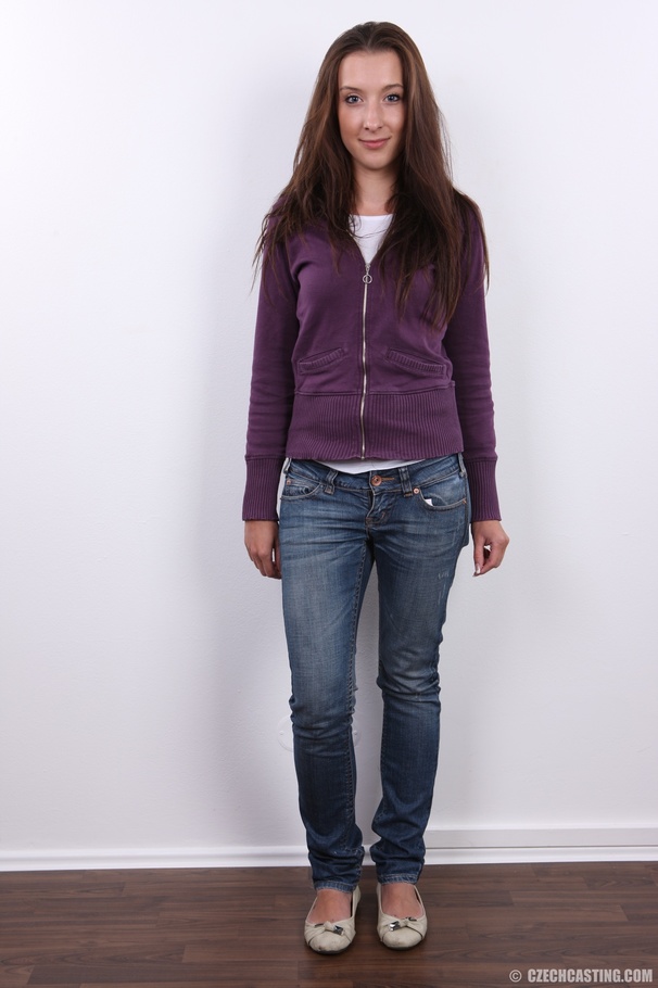 Lovable chick with hot smiles show sexy bod - XXX Dessert - Picture 2