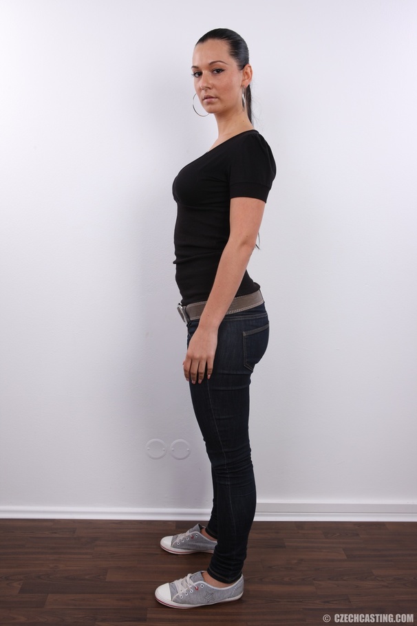 Tempting chick with sexy eyes and legs has  - XXX Dessert - Picture 3