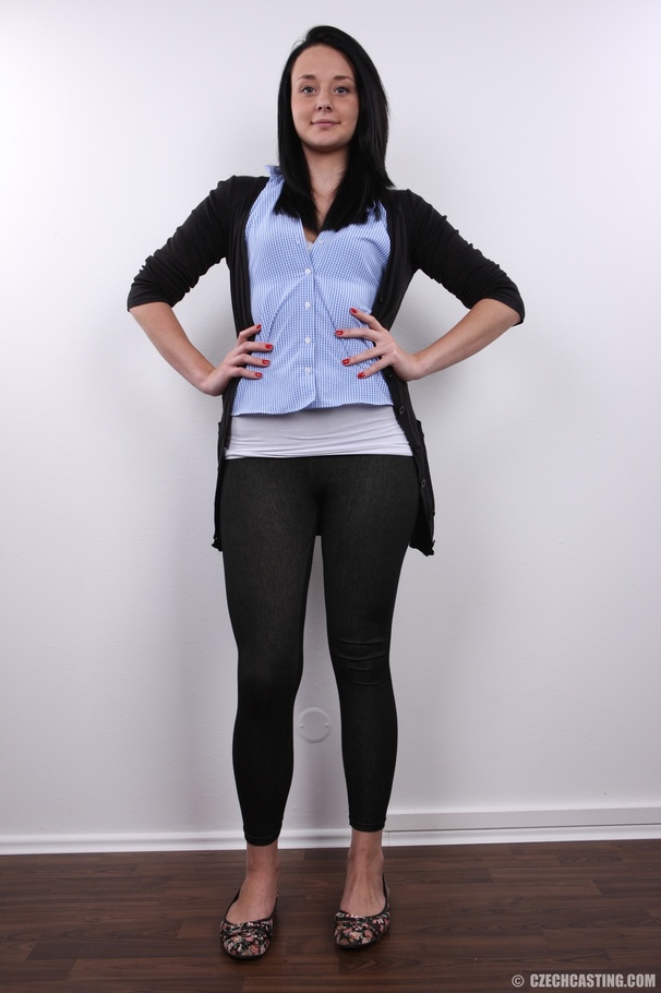 Fleshy smiling chick with tight cute pussy, - XXX Dessert - Picture 4