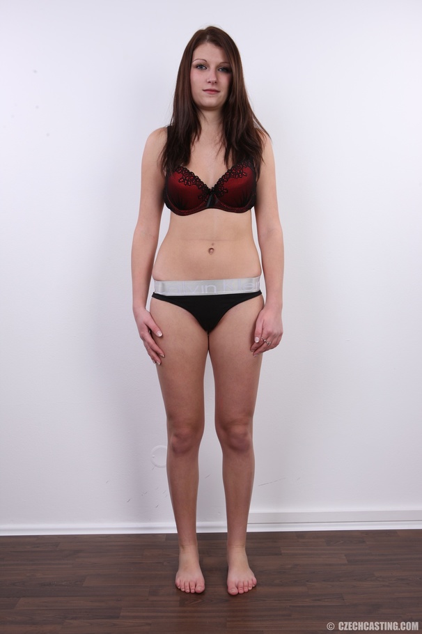 Passionate looking brunette with sexy tits, - XXX Dessert - Picture 7