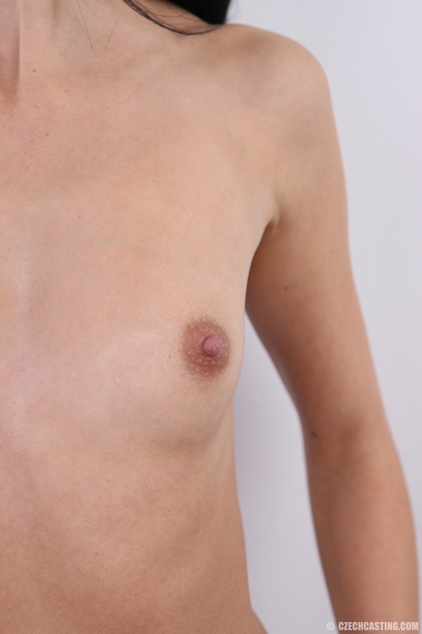 Young cute chick with really sexy eyes show - XXX Dessert - Picture 16