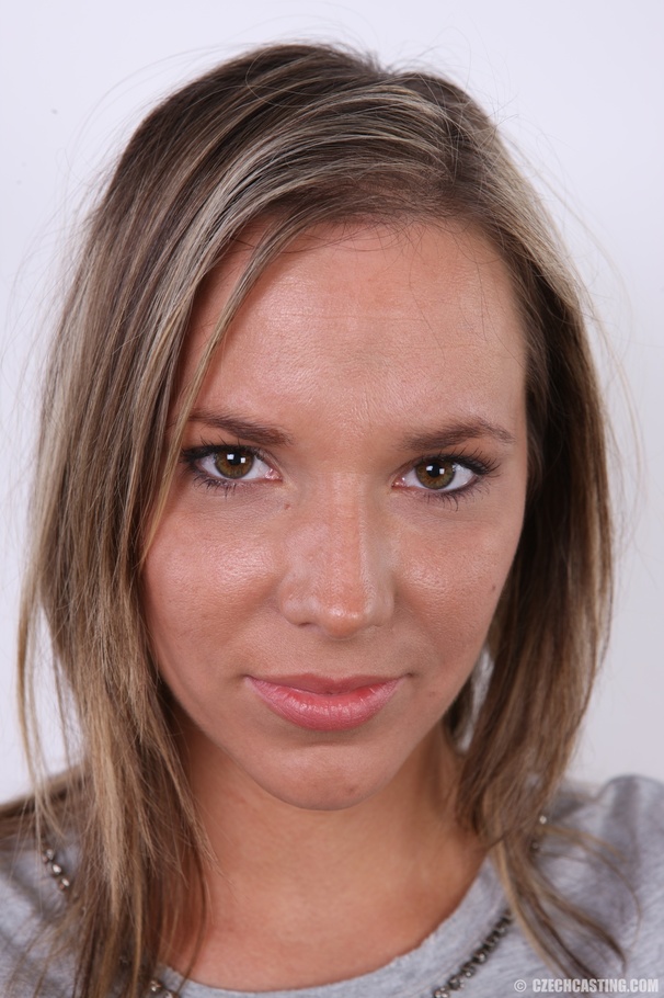 Seductive home girl with bouncy ass, hot sm - XXX Dessert - Picture 1