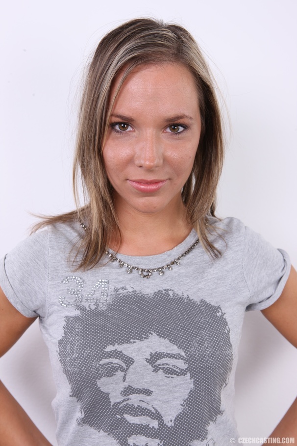 Seductive home girl with bouncy ass, hot sm - XXX Dessert - Picture 2