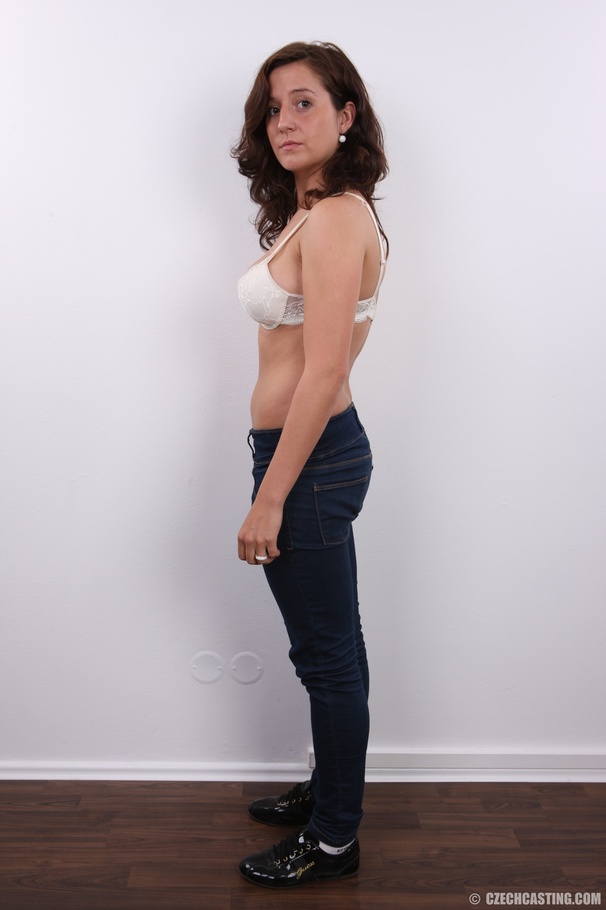 Enticing innocent looking chick with pierce - XXX Dessert - Picture 6