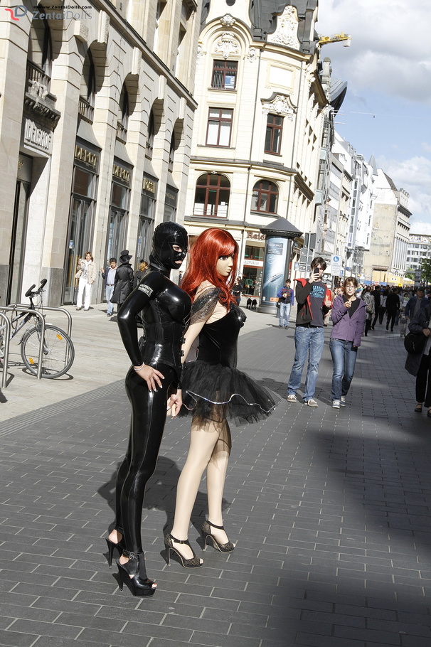 Hot Black Zentai Wearing Chick With Gorgeou Xxx Dessert Picture 8 2371