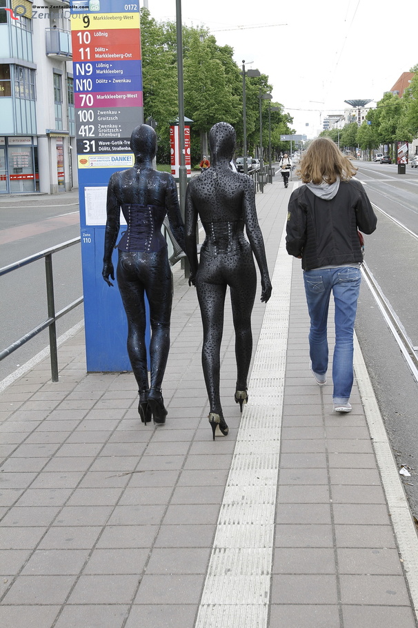 Two black zentai wearing flexible teen with - XXX Dessert - Picture 11