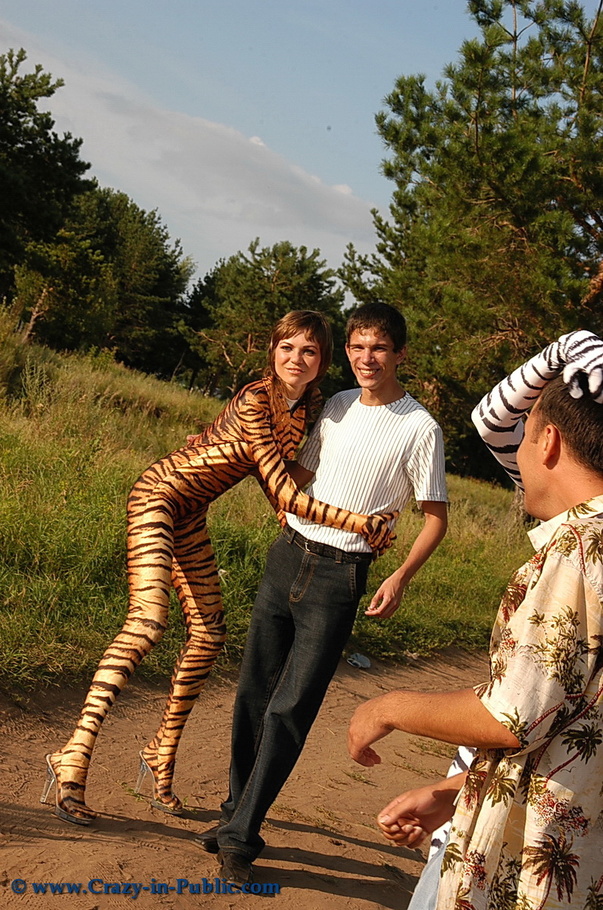 Two sexy zentai wearing teens exposing thei - XXX Dessert - Picture 9