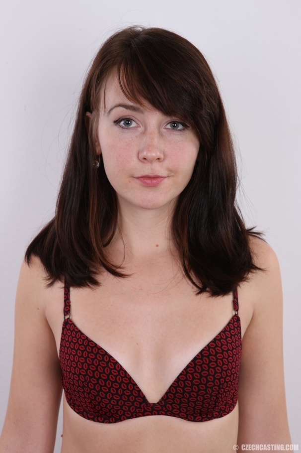Raunchy sweet looking petite chick shows se - XXX Dessert - Picture 6