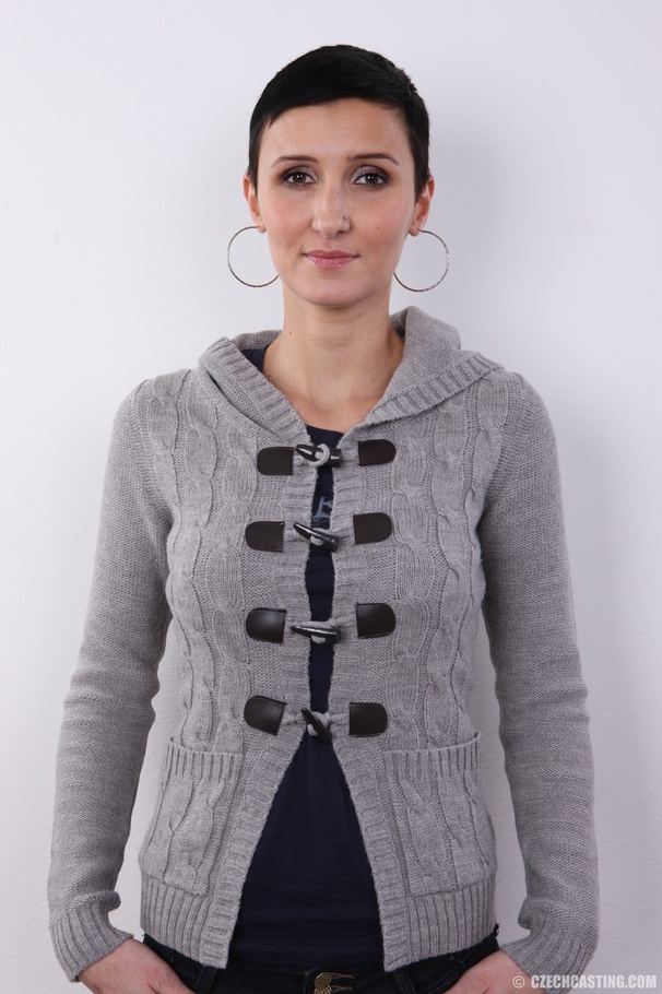 Slender, tall and sexy babe with firm hot t - XXX Dessert - Picture 2