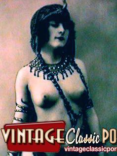 Very cute topless vintage sweethearts in th - XXX Dessert - Picture 6